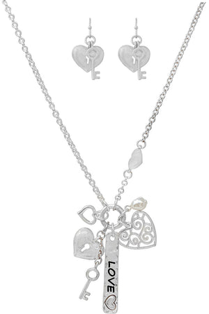 LOVE BAR HEART KEY PEARL CHARM NECKLACE