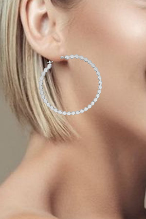 DIAMOND SHAPE PATTERN HUGGIE HOOP  EARRING