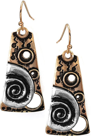 SWIRL PATTERN TRAPEZOID EARRING