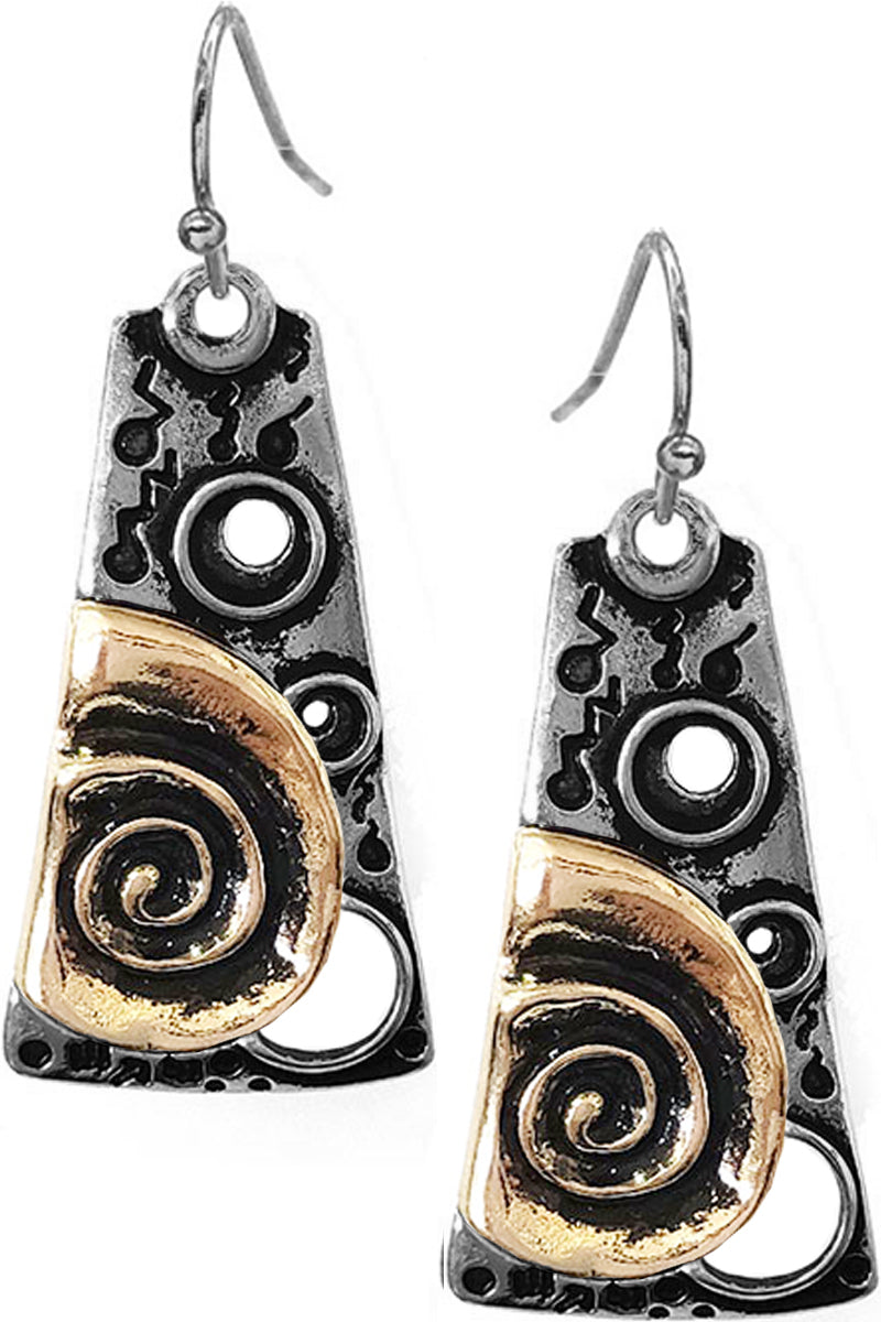 SWIRL PATTERN TRAPEZOID EARRING