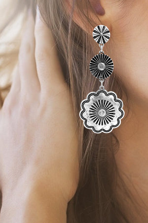 WESTERN AZTEC CONCHO FLOWER EARRING