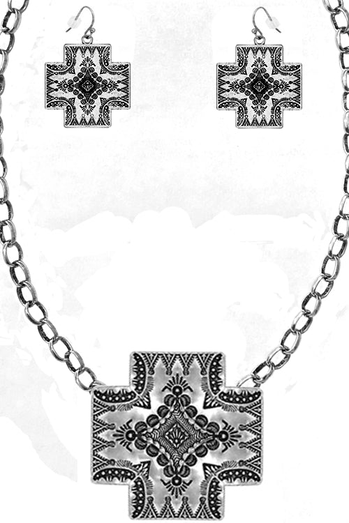 WESTERN CONCHO AZTEC CROSS PENDANT CHAIN NECKLACE SET