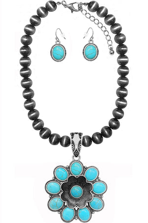 WESTERN CONCHO AZTEC FLOWER PENDANT  NAVAJO PEARL NECKLACE SET