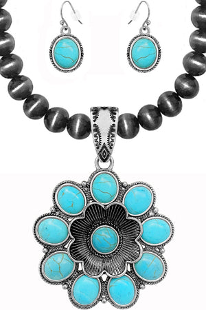 WESTERN CONCHO AZTEC FLOWER PENDANT  NAVAJO PEARL NECKLACE SET